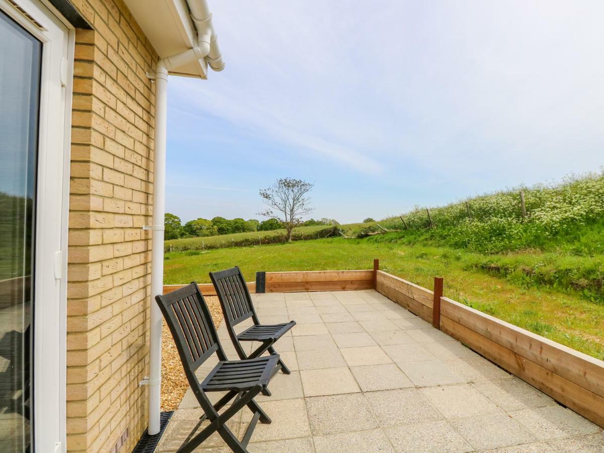 6 Yarmouth Cottages Freshwater Bagian luar foto