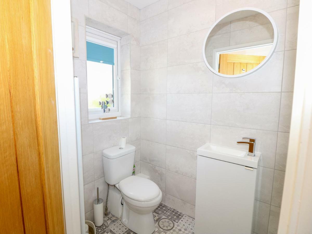 6 Yarmouth Cottages Freshwater Bagian luar foto