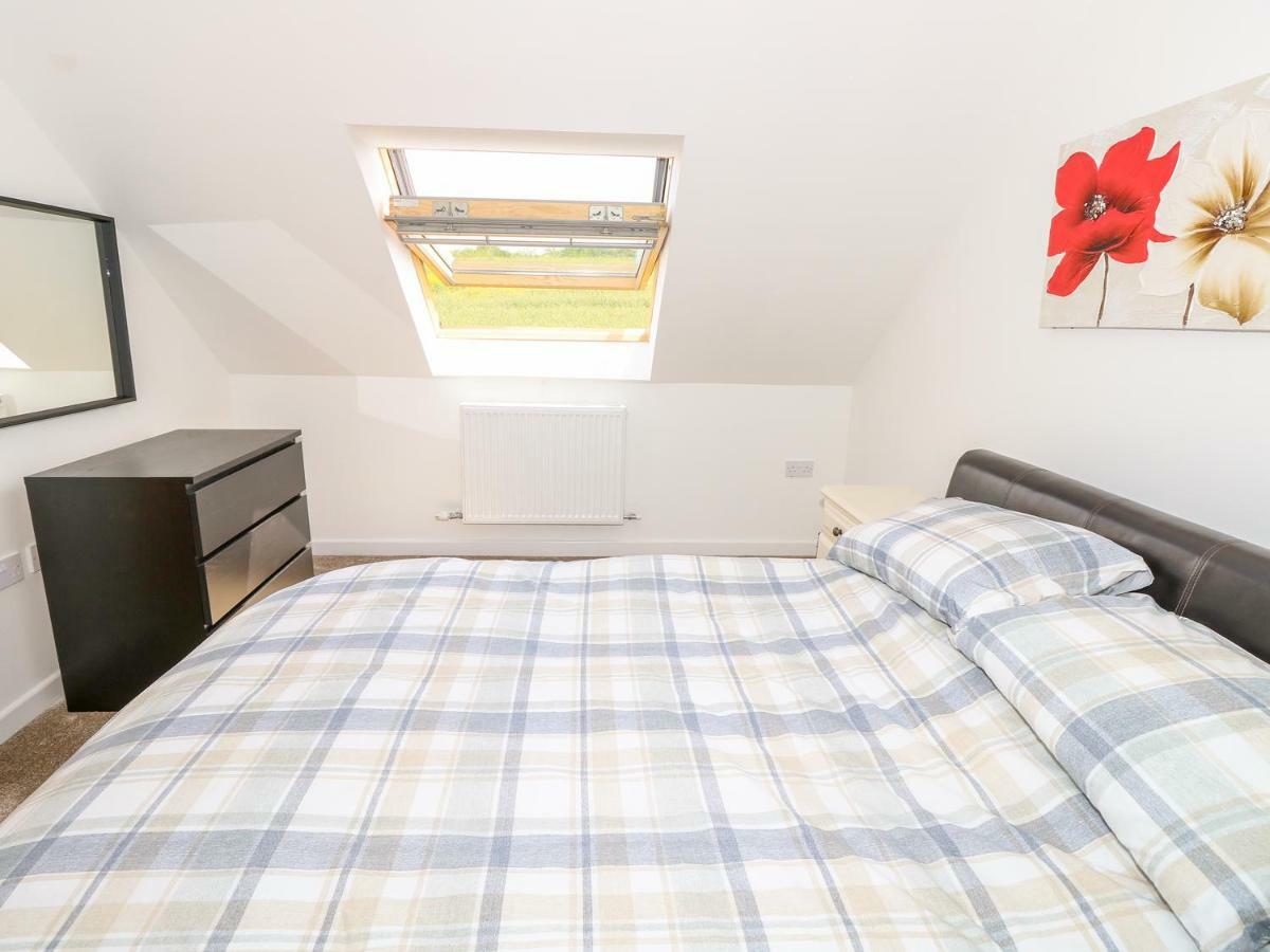6 Yarmouth Cottages Freshwater Bagian luar foto